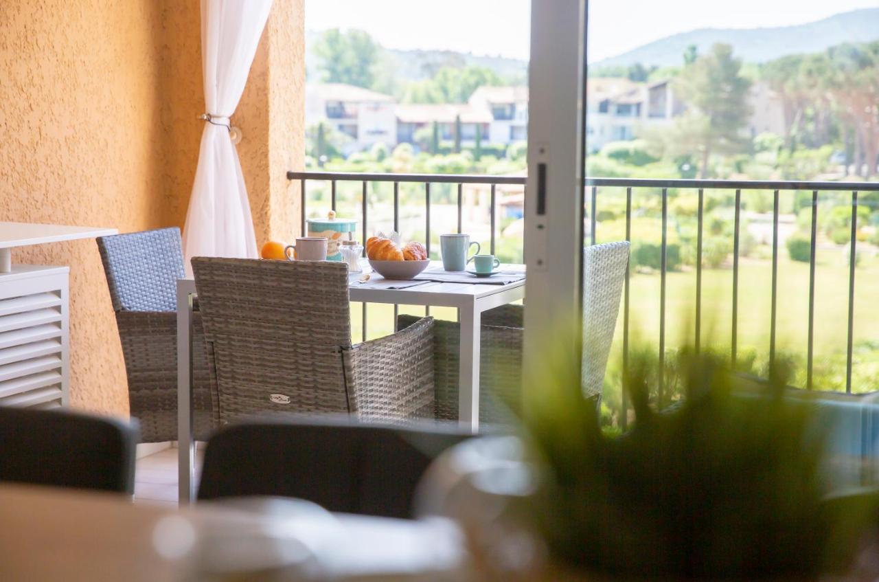 Apartmán La Vie Est Belle Gassin Exteriér fotografie