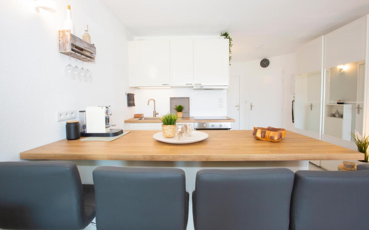 Apartmán La Vie Est Belle Gassin Exteriér fotografie