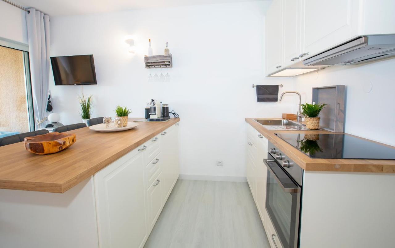 Apartmán La Vie Est Belle Gassin Exteriér fotografie